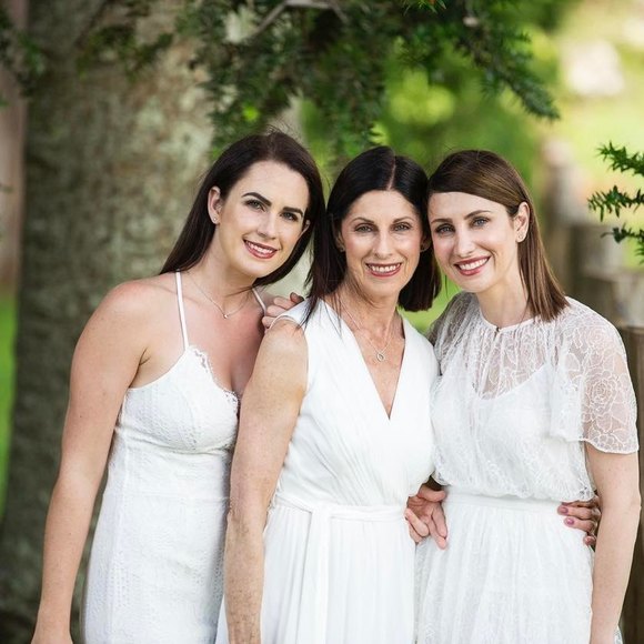 Meet your Posher, Claudine - Picture 1 of 1